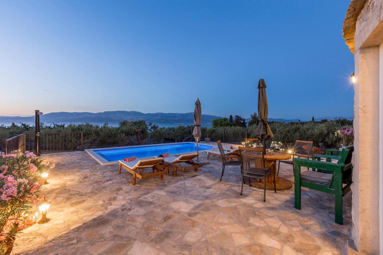 Island Getaway - Heritage House Mirce 外观 照片