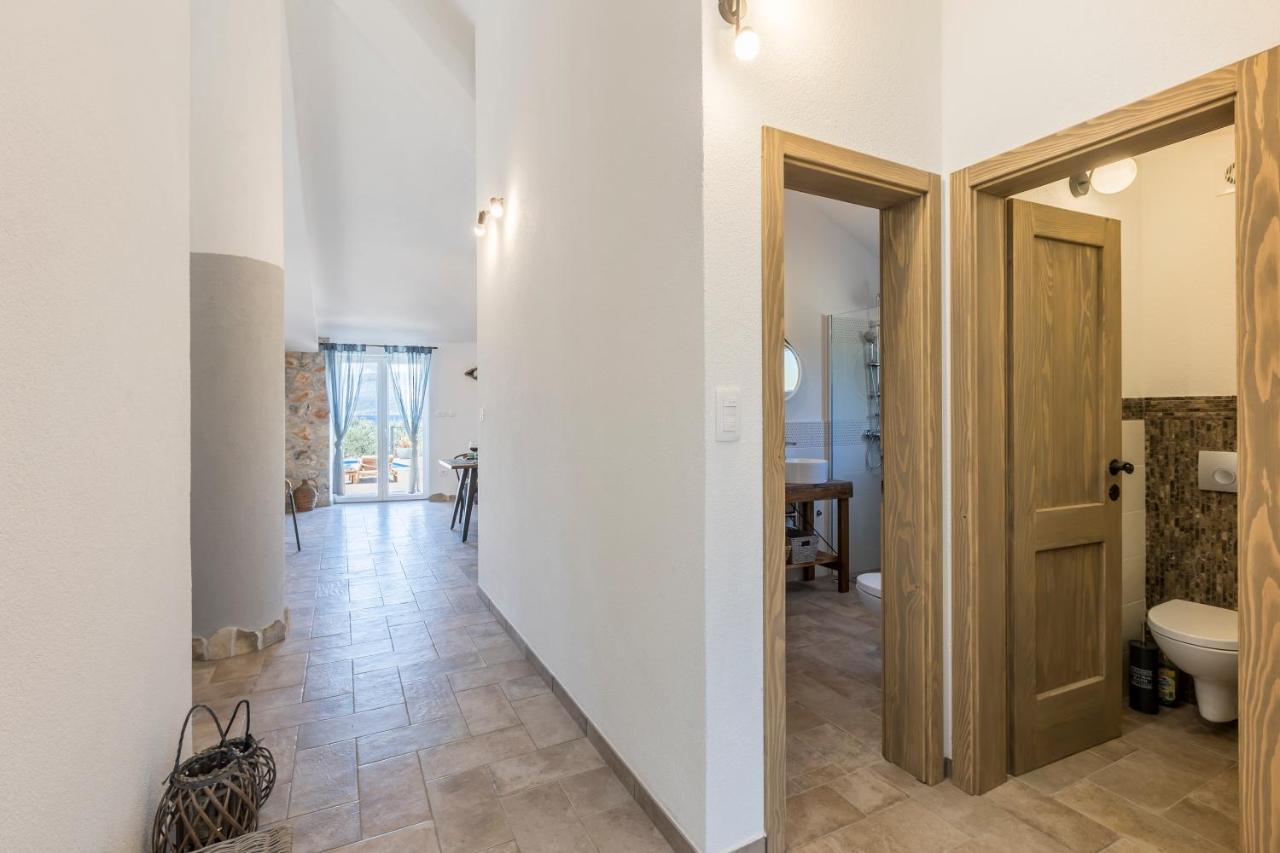 Island Getaway - Heritage House Mirce 外观 照片