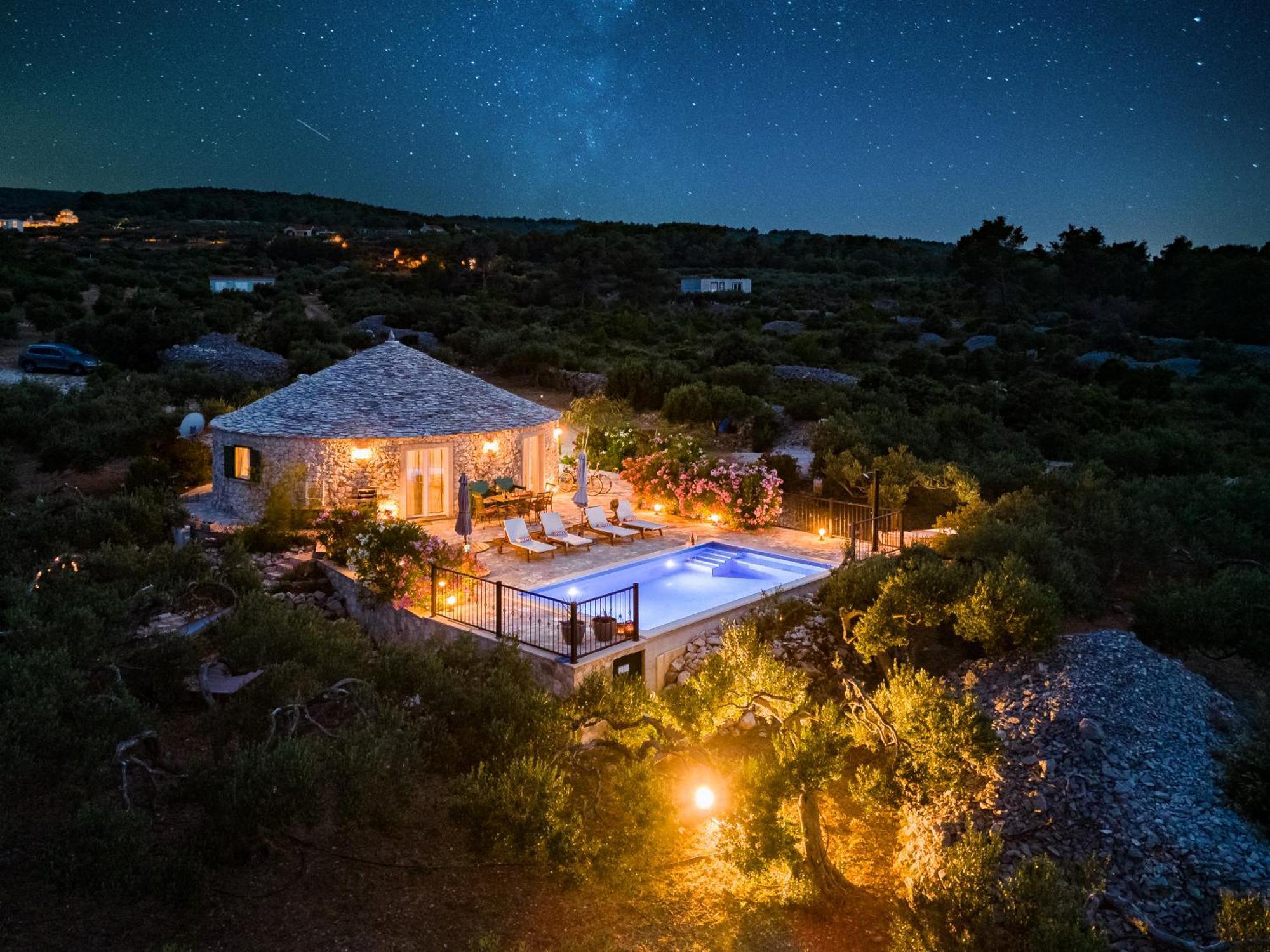 Island Getaway - Heritage House Mirce 外观 照片